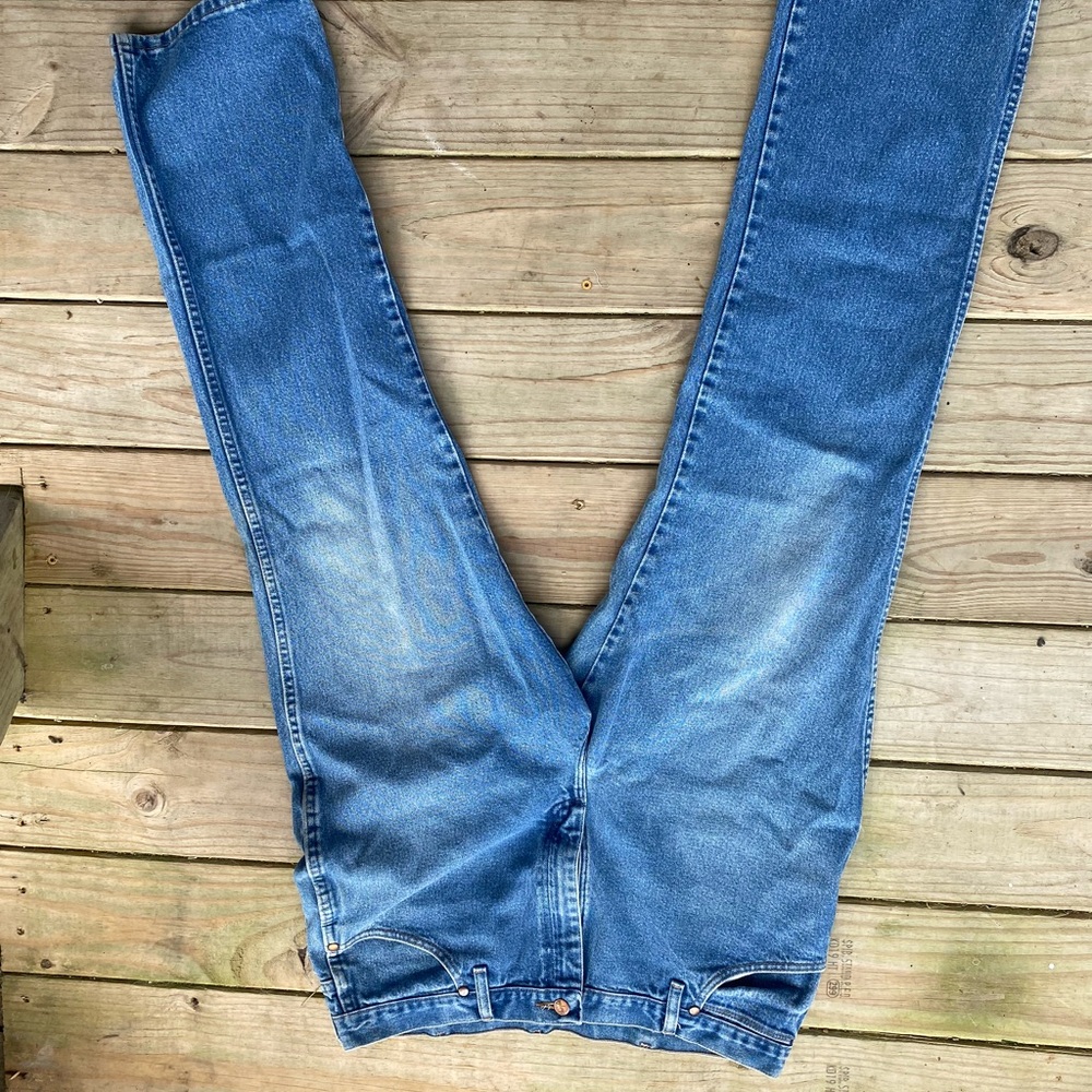 Blue Straight Jeans with Vintage Ombre Effect